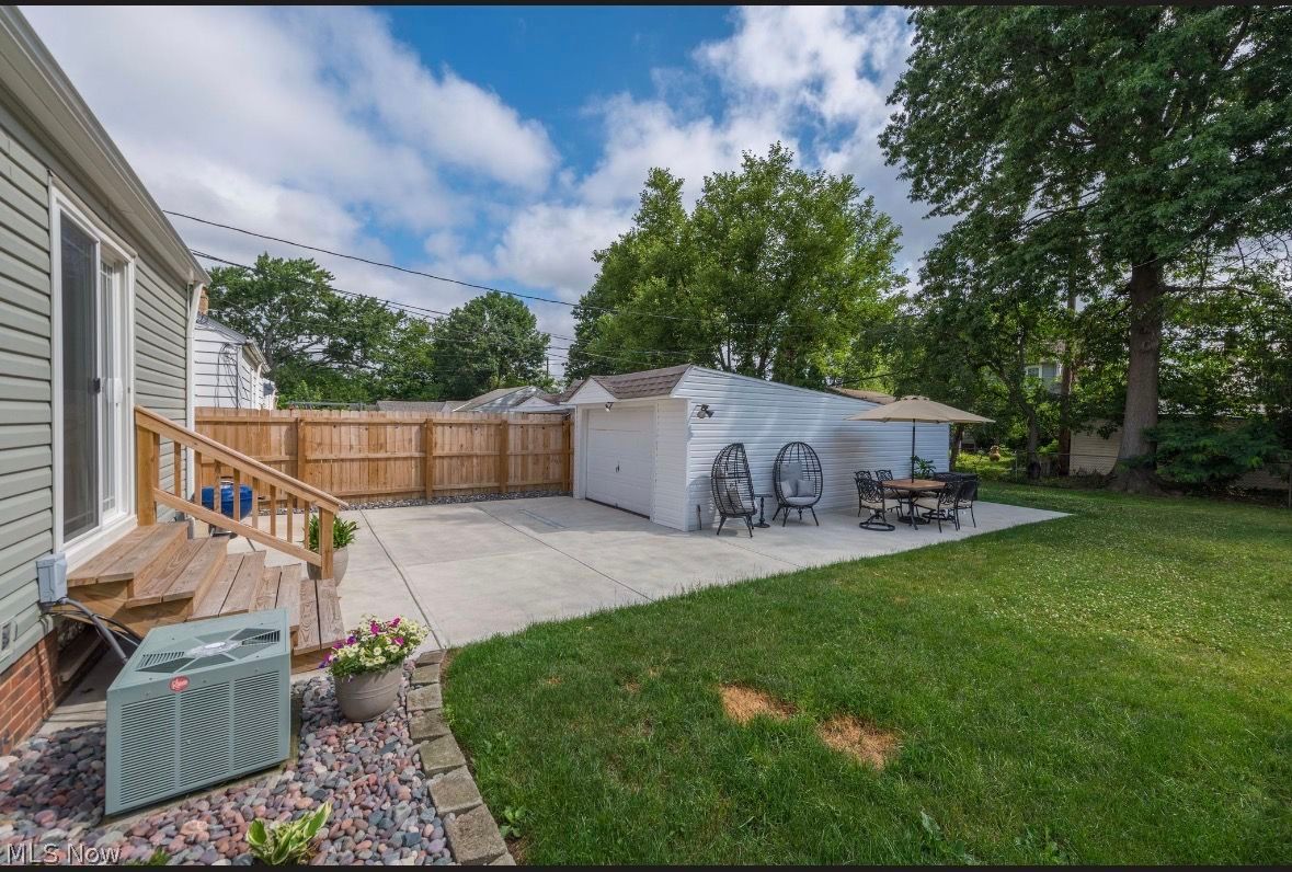 6431 Keltonshire Road Parma OH 44129