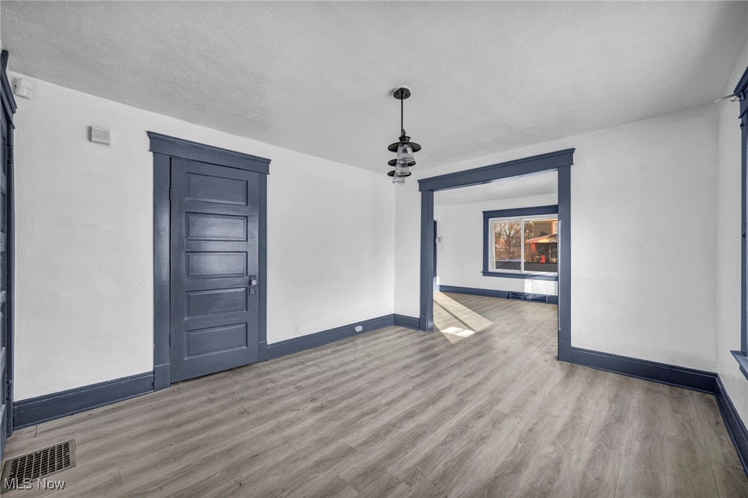 14208 Jenne Avenue Cleveland OH 44110