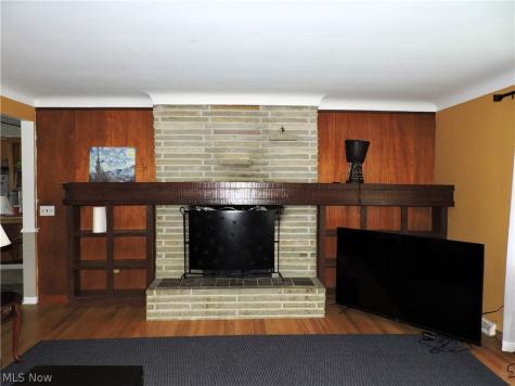 39642 Carol Lane Elyria OH 44035