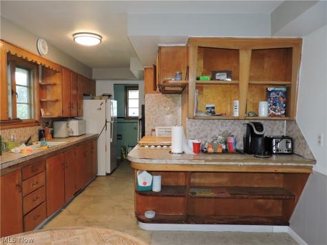 39642 Carol Lane Elyria OH 44035