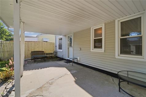 13420 Bennington Avenue Cleveland OH 44135