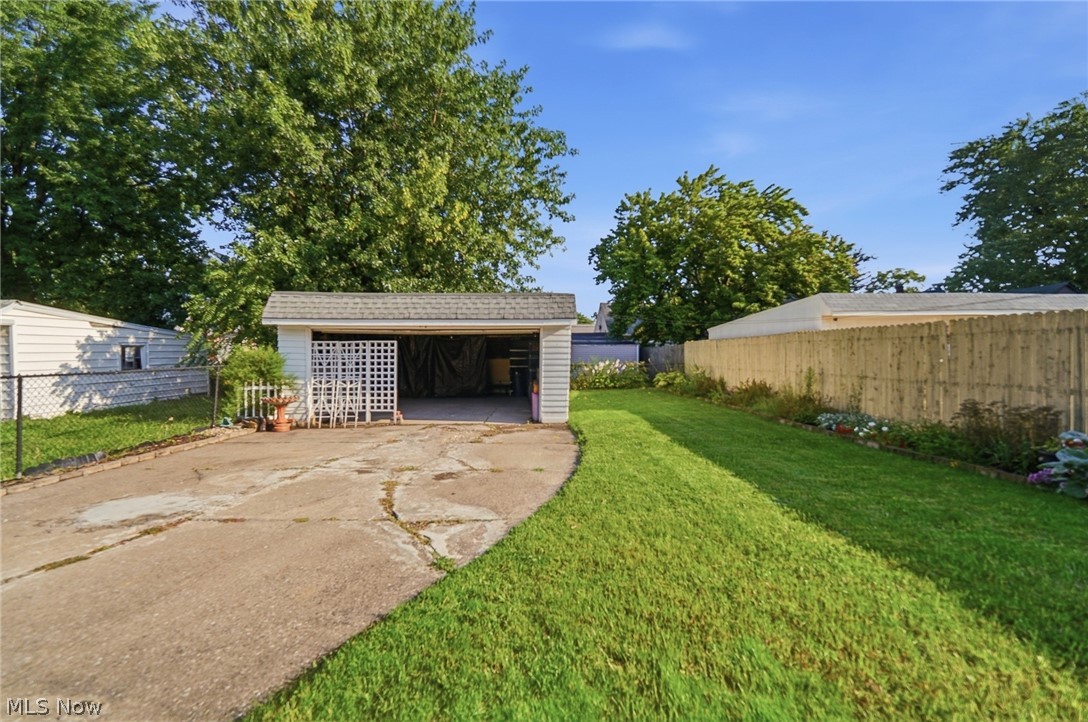 13420 Bennington Avenue Cleveland OH 44135