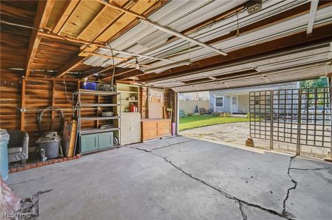 13420 Bennington Avenue Cleveland OH 44135