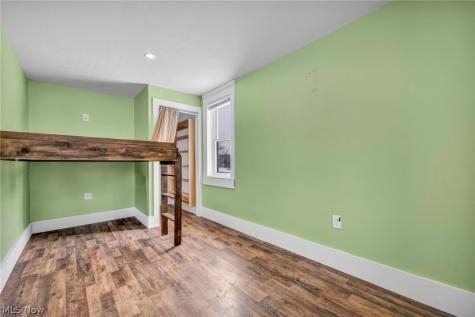 3080 Saxe Road Mogadore OH 44260