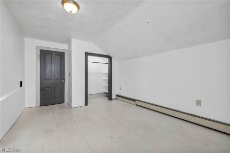 3080 Saxe Road Mogadore OH 44260