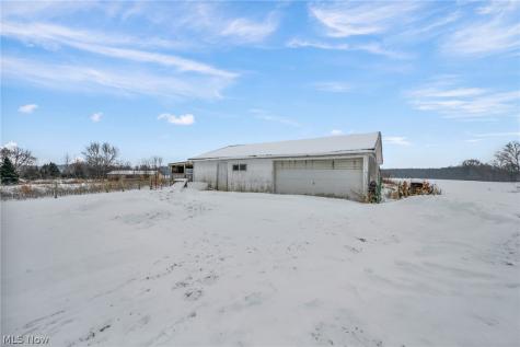 3080 Saxe Road Mogadore OH 44260