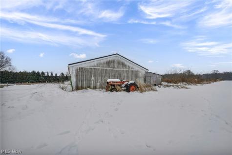3080 Saxe Road Mogadore OH 44260