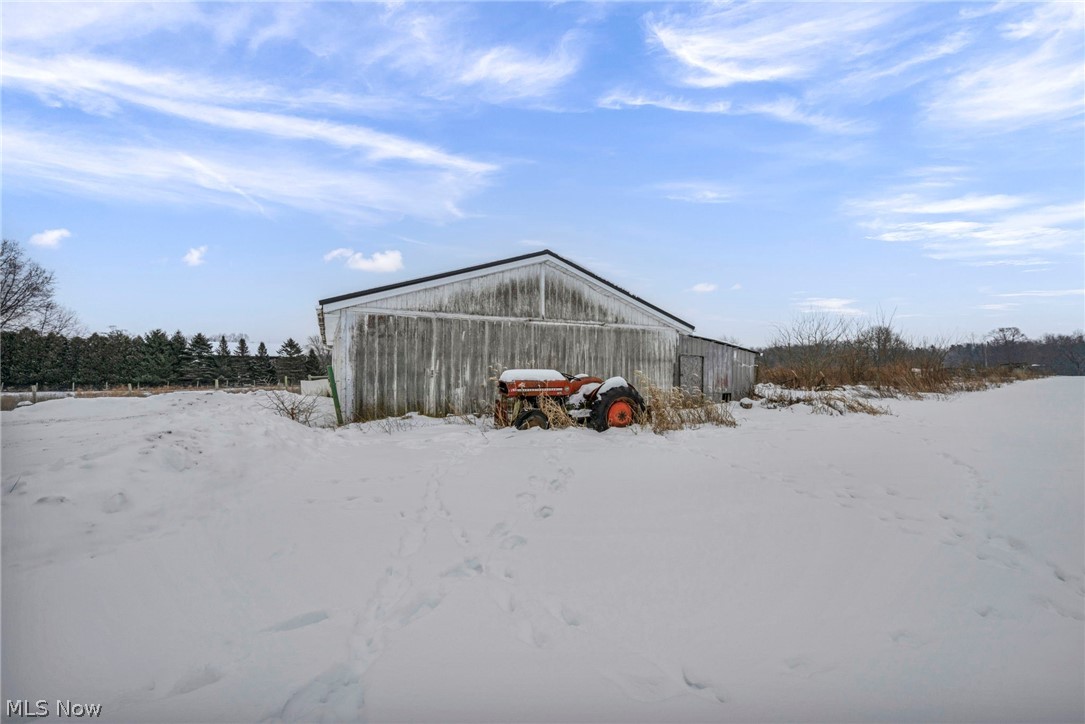 3080 Saxe Road Mogadore OH 44260