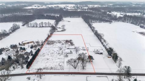 3080 Saxe Road Mogadore OH 44260