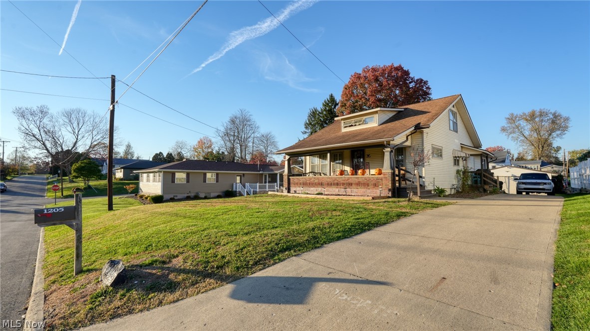 1205 Brooklyn Avenue Cambridge OH 43725