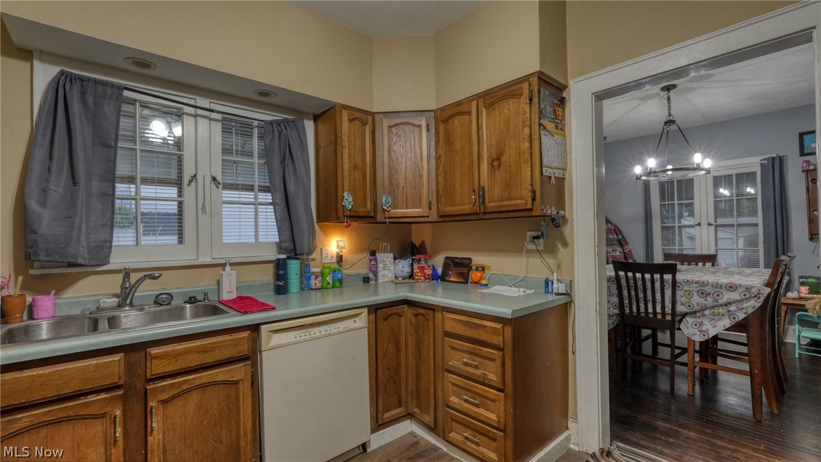 1205 Brooklyn Avenue Cambridge OH 43725
