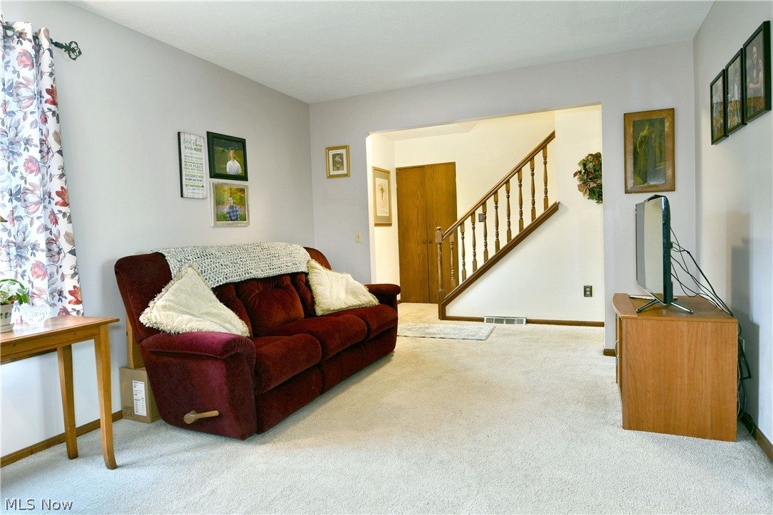 348 Aspen Drive NW Warren OH 44483