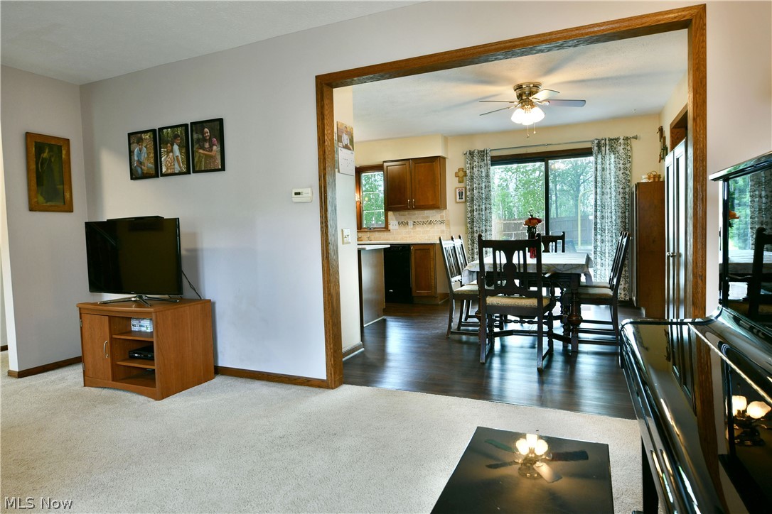 348 Aspen Drive NW Warren OH 44483