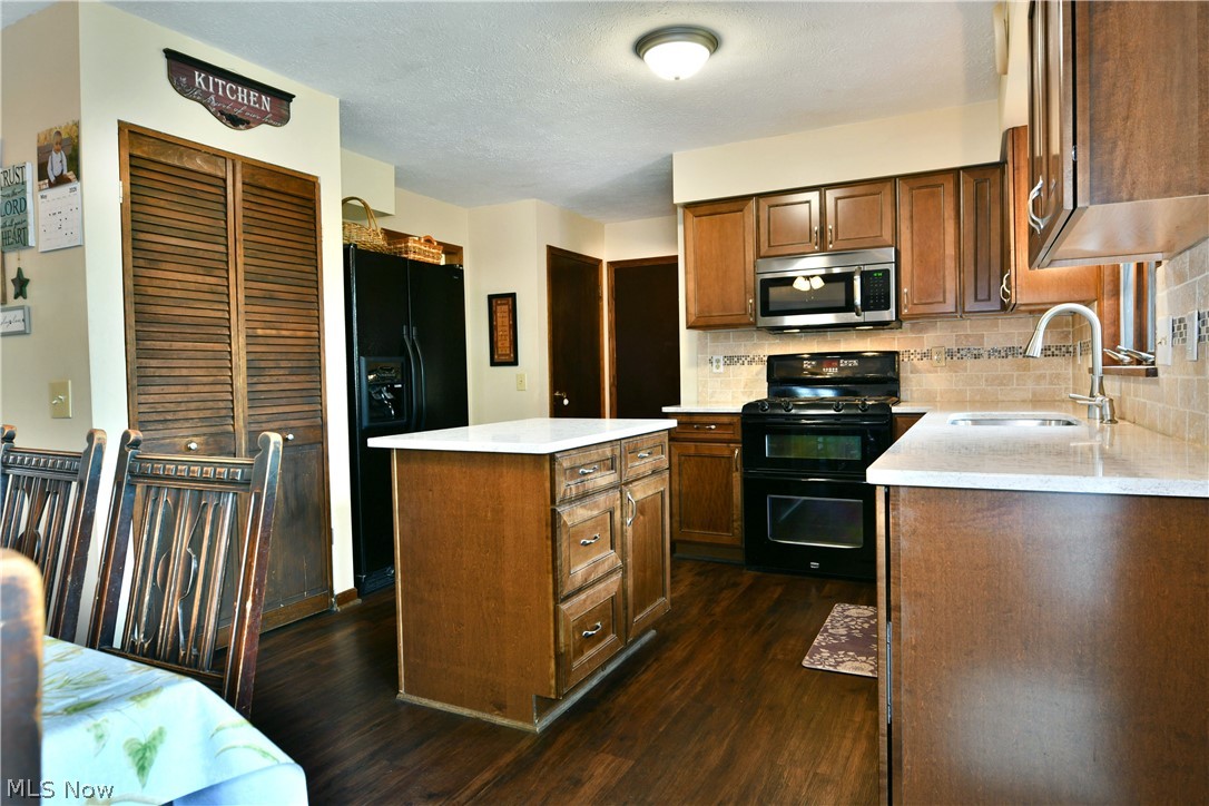 348 Aspen Drive NW Warren OH 44483