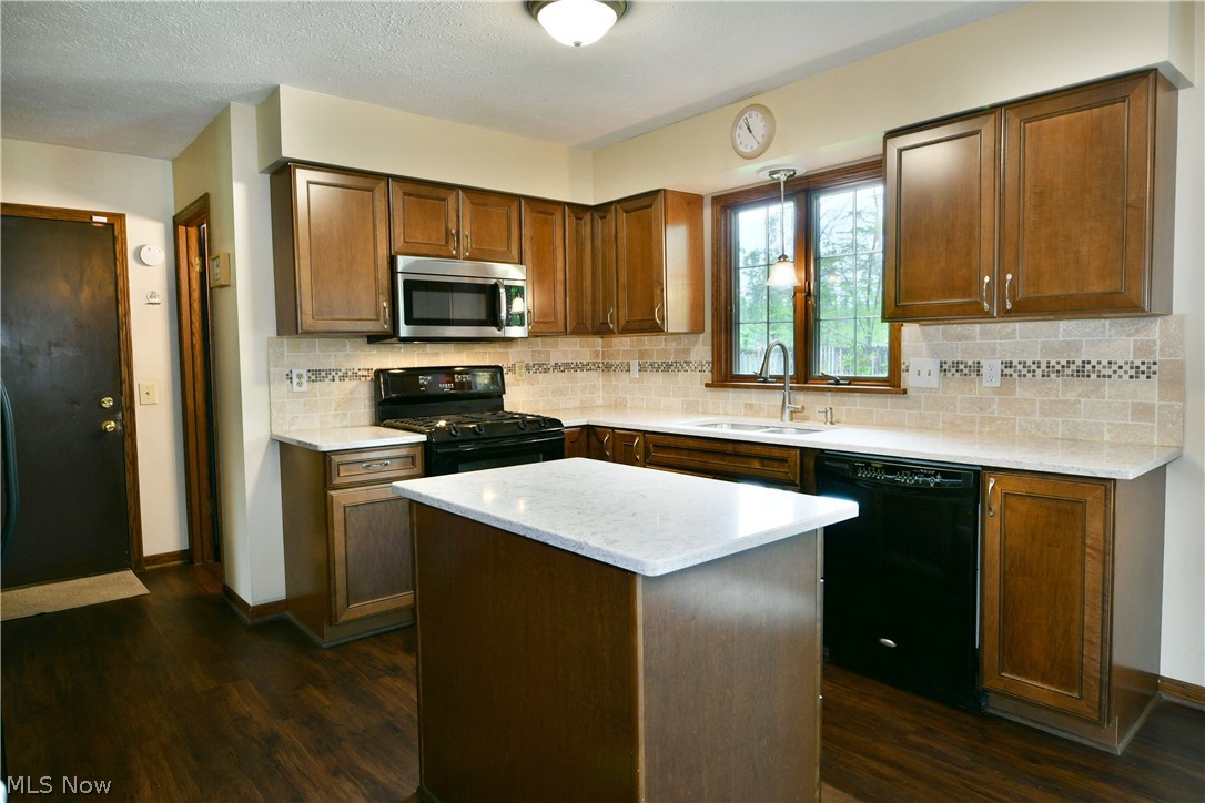348 Aspen Drive NW Warren OH 44483