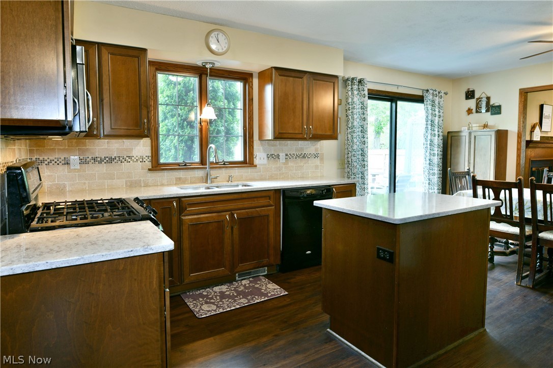 348 Aspen Drive NW Warren OH 44483
