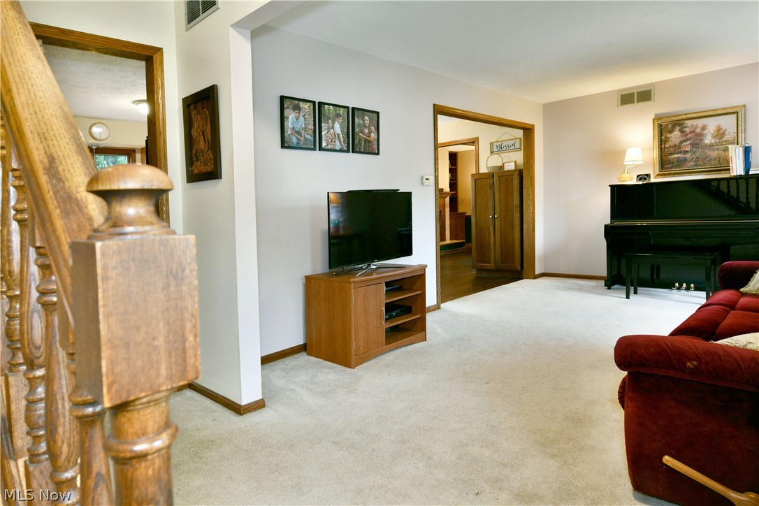 348 Aspen Drive NW Warren OH 44483