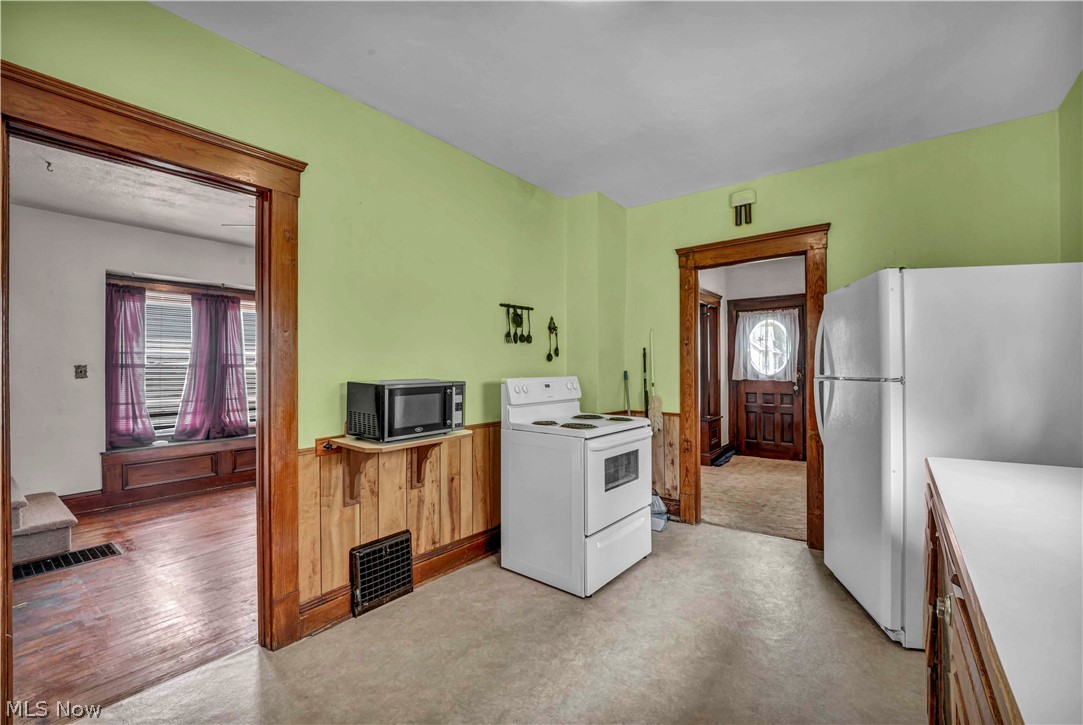 4417 Bucyrus Avenue Old Brooklyn OH 44109