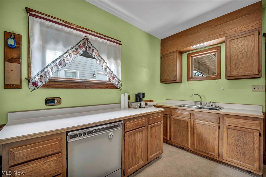 4417 Bucyrus Avenue Old Brooklyn OH 44109