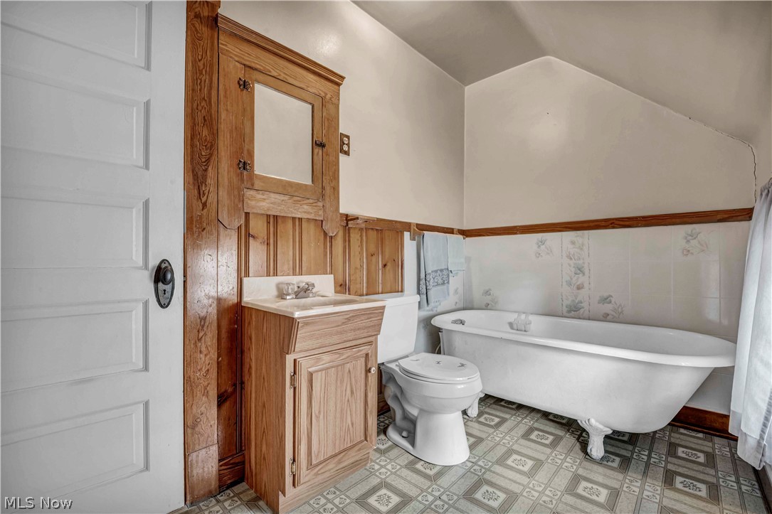 4417 Bucyrus Avenue Old Brooklyn OH 44109