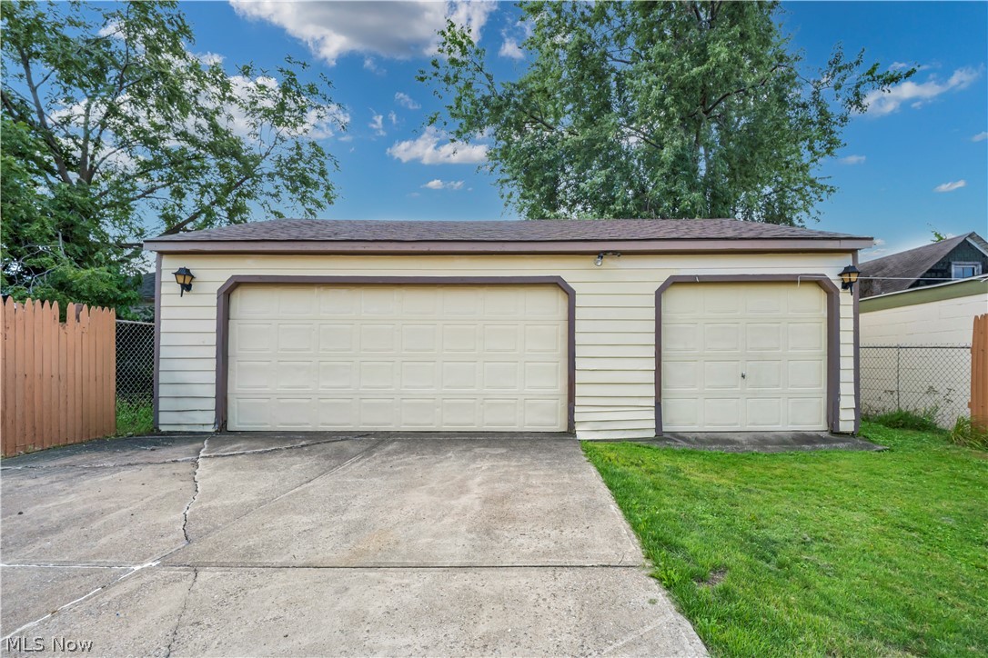 4417 Bucyrus Avenue Old Brooklyn OH 44109