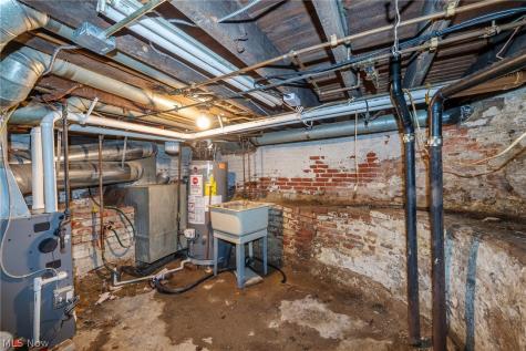 3240 W 58th Street Cleveland OH 44102