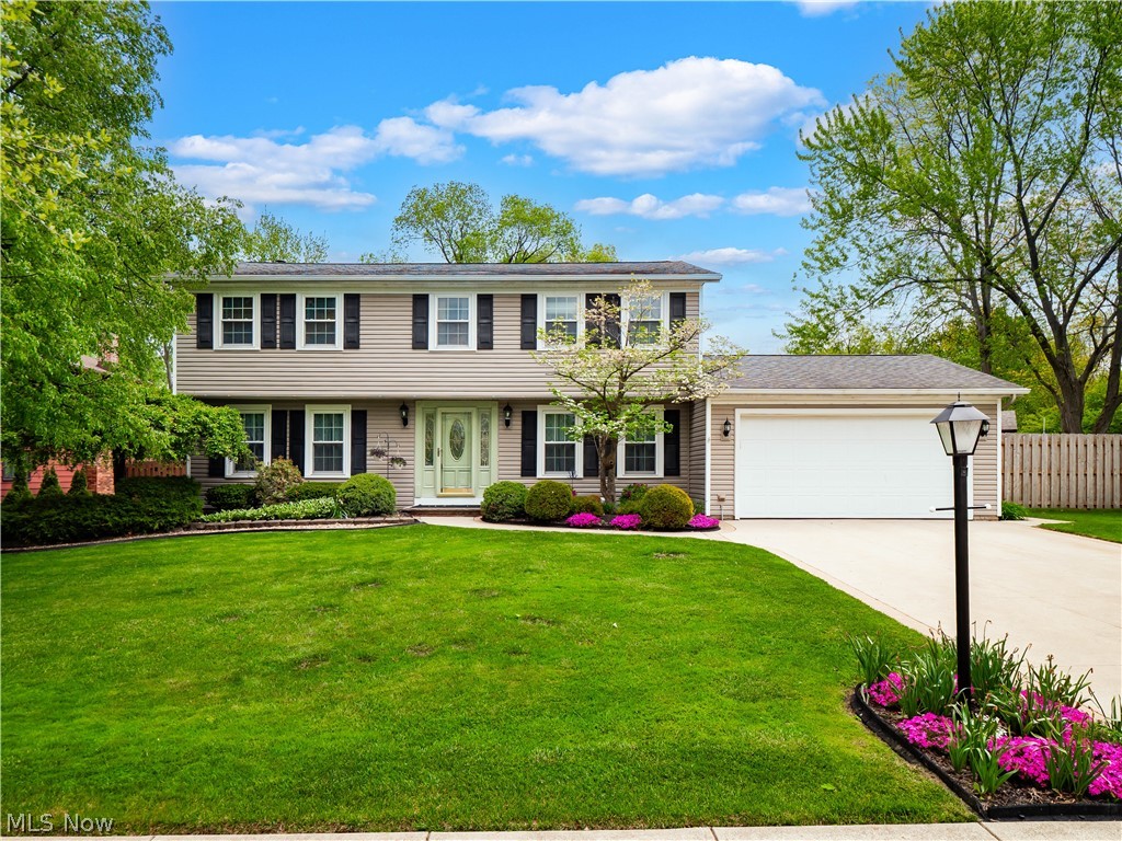 Strongsville OH, 17175 Misty Lake Drive