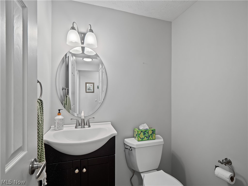 17175 Misty Lake Drive Strongsville OH 44136