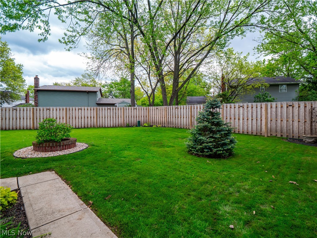 17175 Misty Lake Drive Strongsville OH 44136