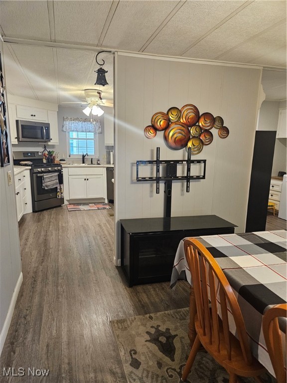 208 F Street SW Massillon OH 44662