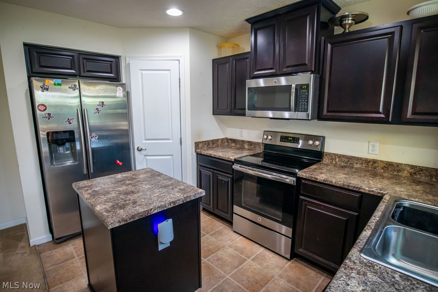 9635 Emerald Hill Street NW Canal Fulton OH 44614