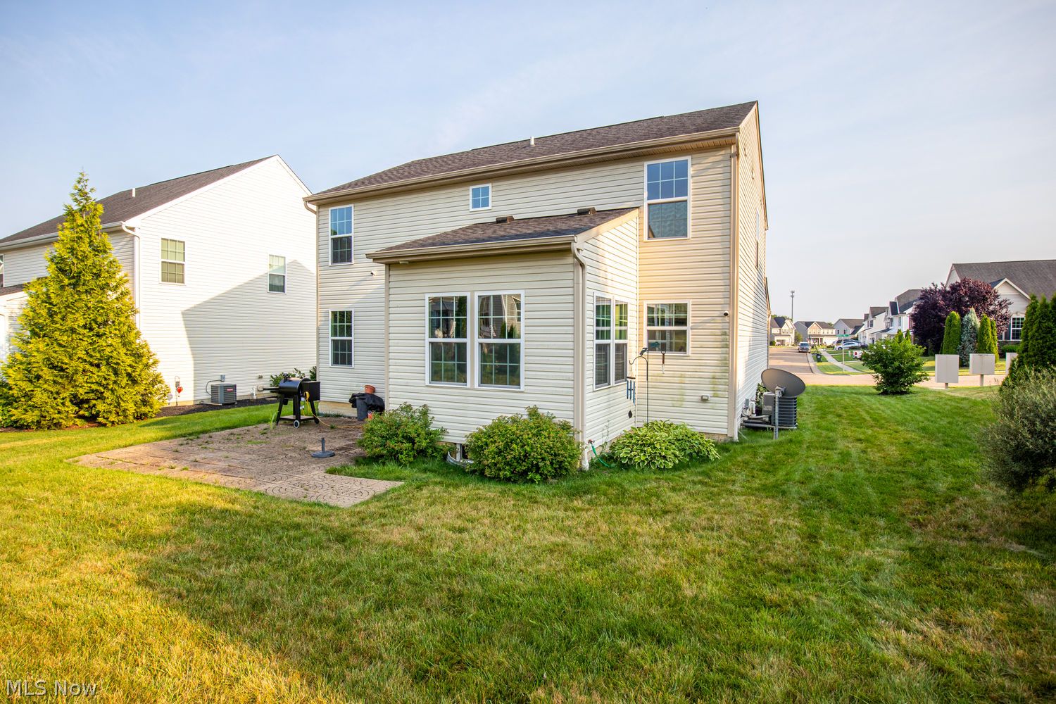 9635 Emerald Hill Street NW Canal Fulton OH 44614