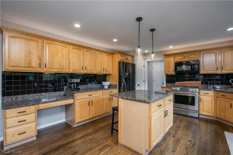 506 Brentwood Boulevard Akron OH 44321