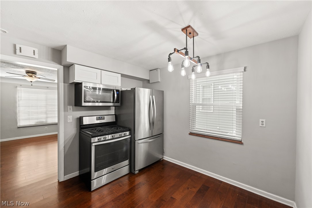 168 Beck Road Avon Lake OH 44012