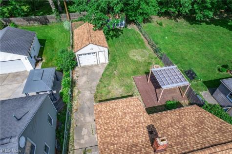 168 Beck Road Avon Lake OH 44012