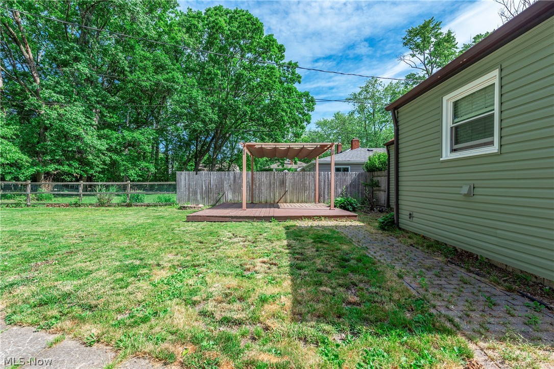 168 Beck Road Avon Lake OH 44012