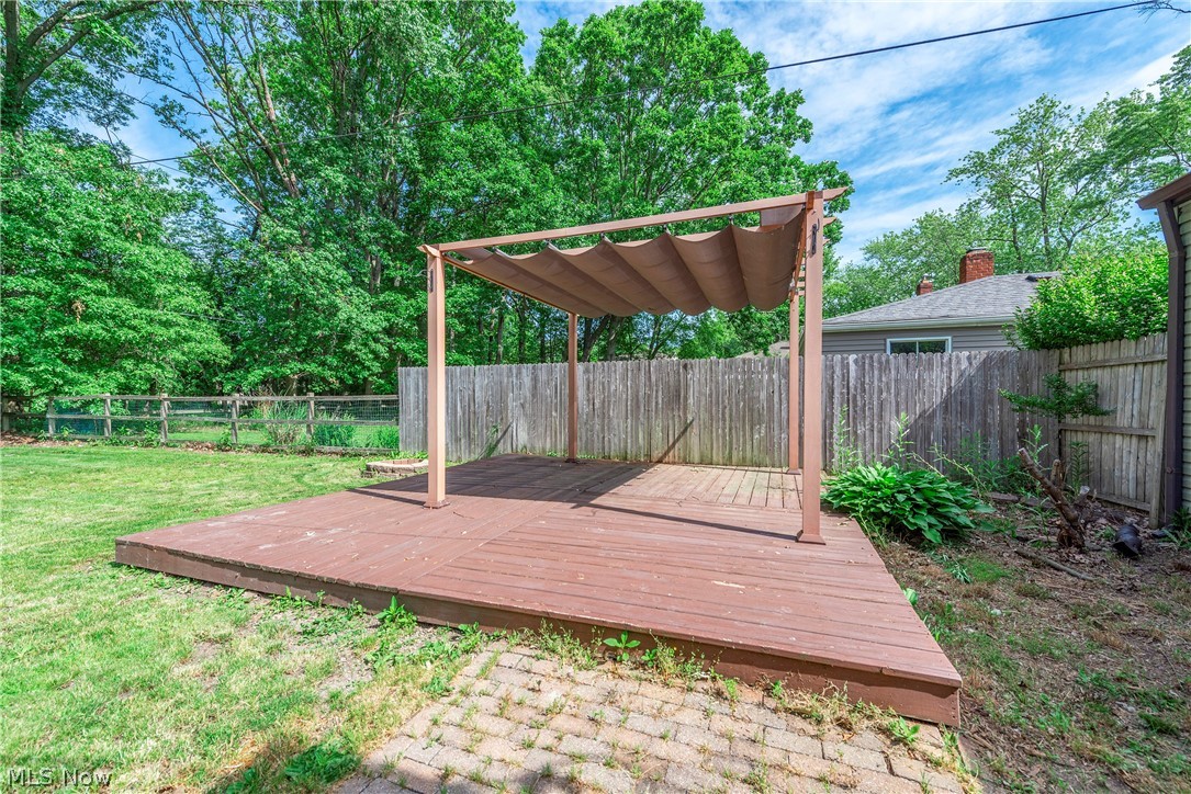 168 Beck Road Avon Lake OH 44012