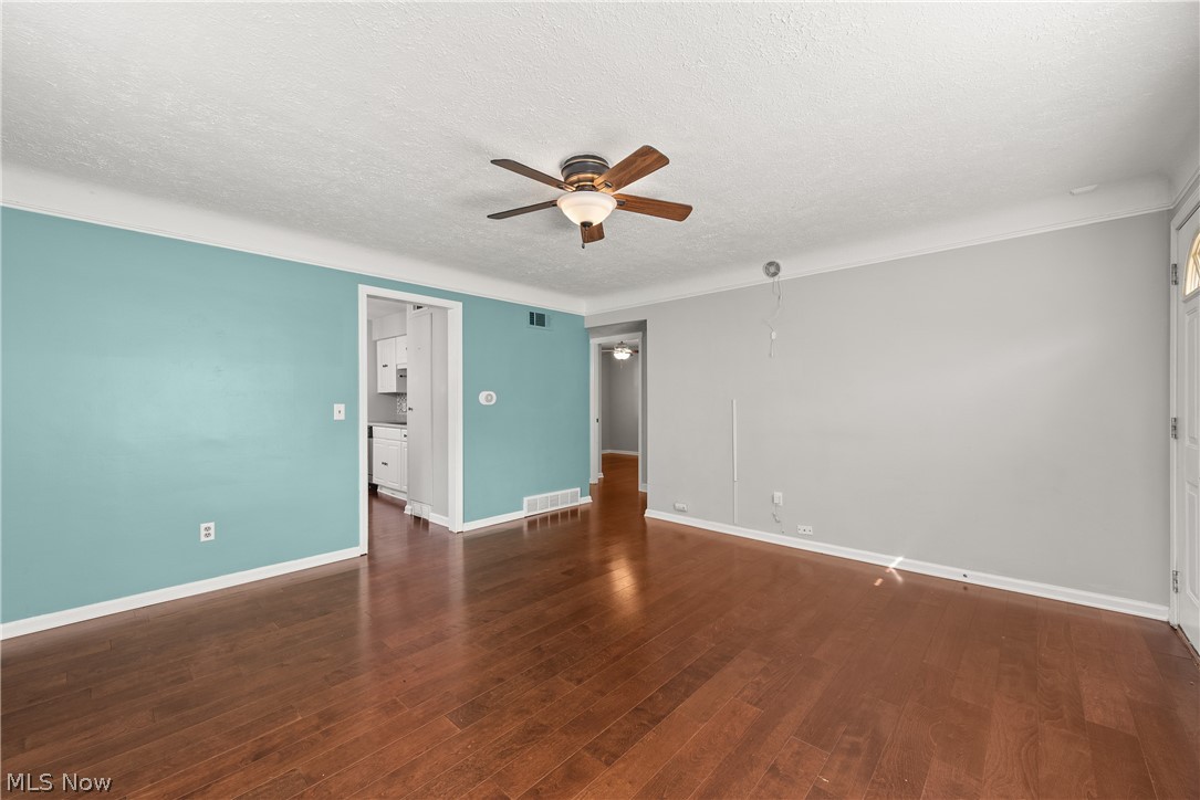 168 Beck Road Avon Lake OH 44012