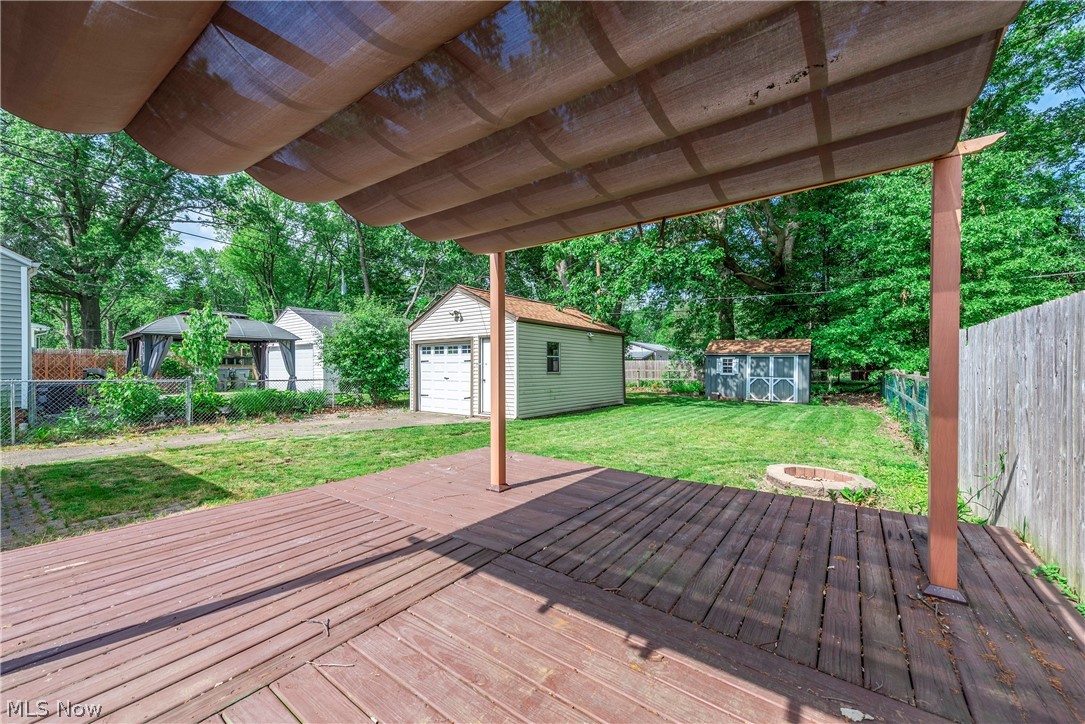 168 Beck Road Avon Lake OH 44012