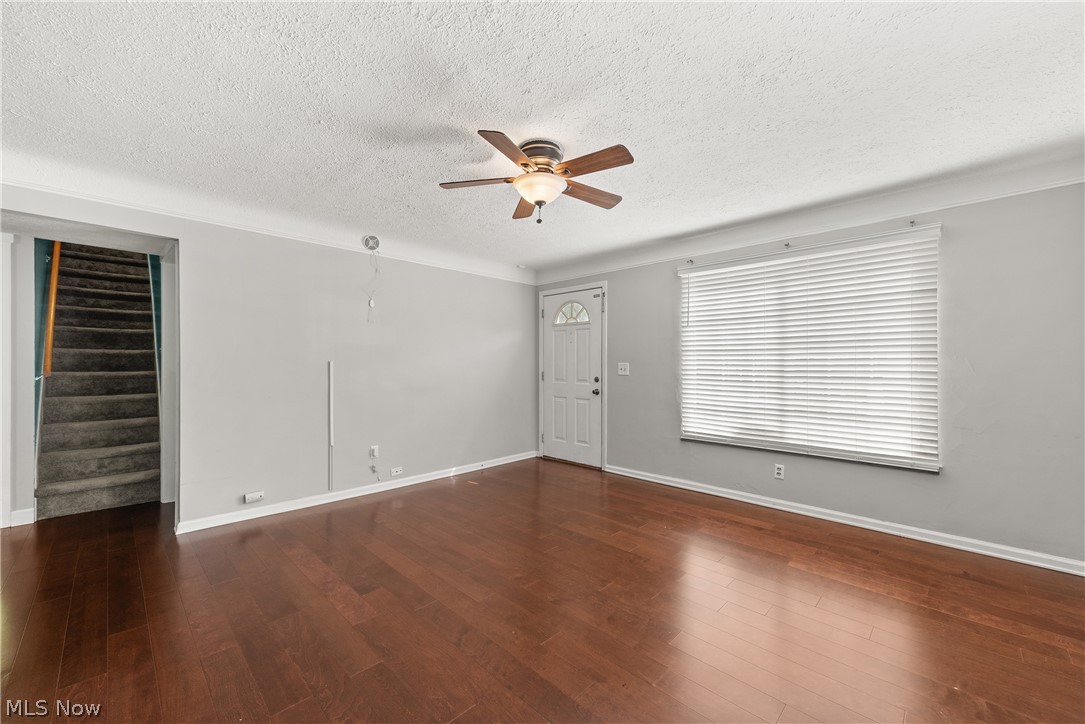 168 Beck Road Avon Lake OH 44012