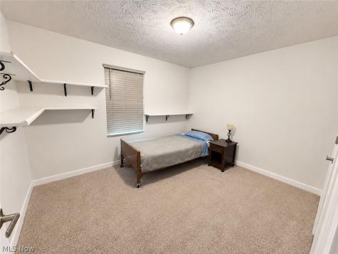 168 Eagle Circle Amherst OH 44001