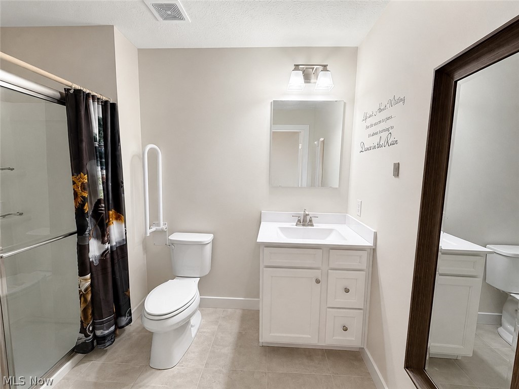 168 Eagle Circle Amherst OH 44001