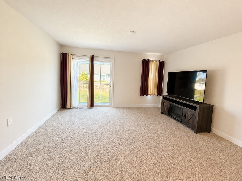 168 Eagle Circle Amherst OH 44001