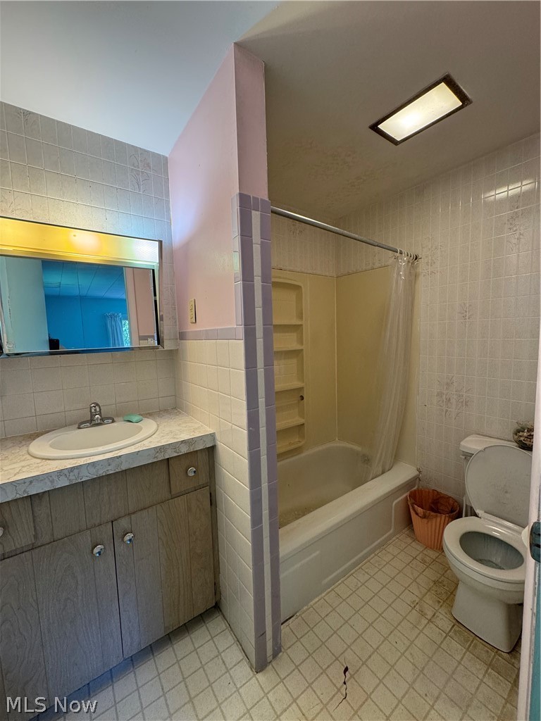 26321 Rock Street Coolville OH 45723