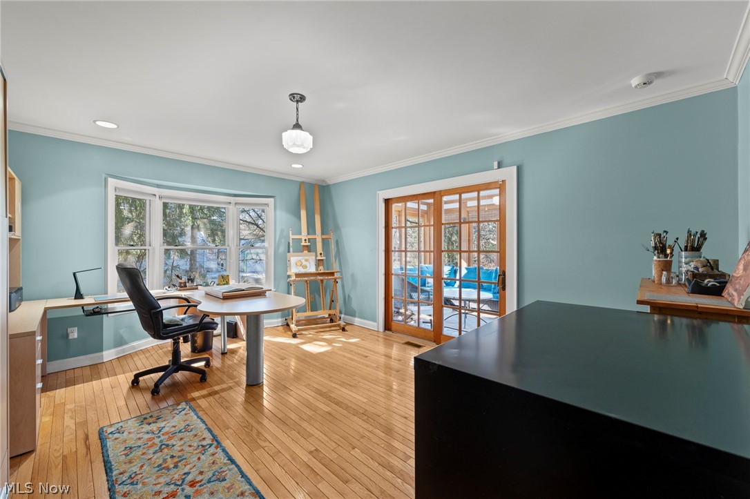 26421 N Woodland Road Beachwood OH 44122