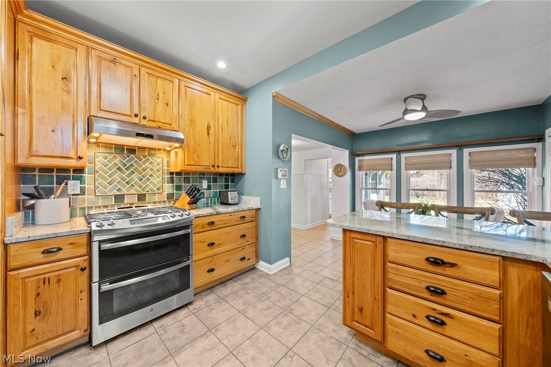 26421 N Woodland Road Beachwood OH 44122