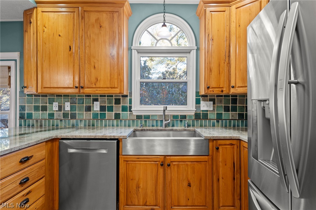 26421 N Woodland Road Beachwood OH 44122