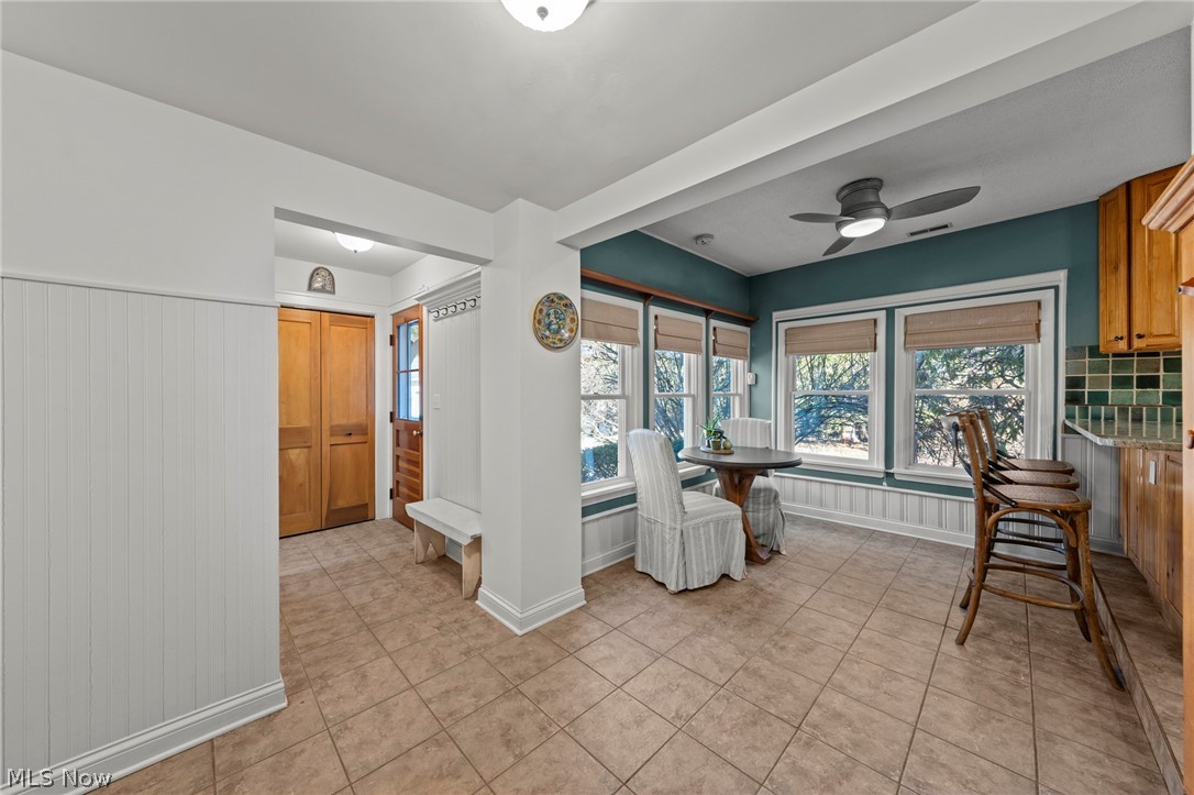26421 N Woodland Road Beachwood OH 44122