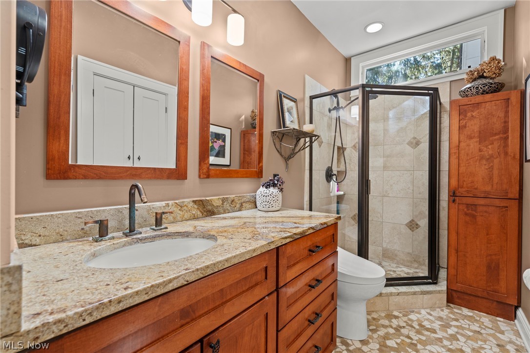 26421 N Woodland Road Beachwood OH 44122