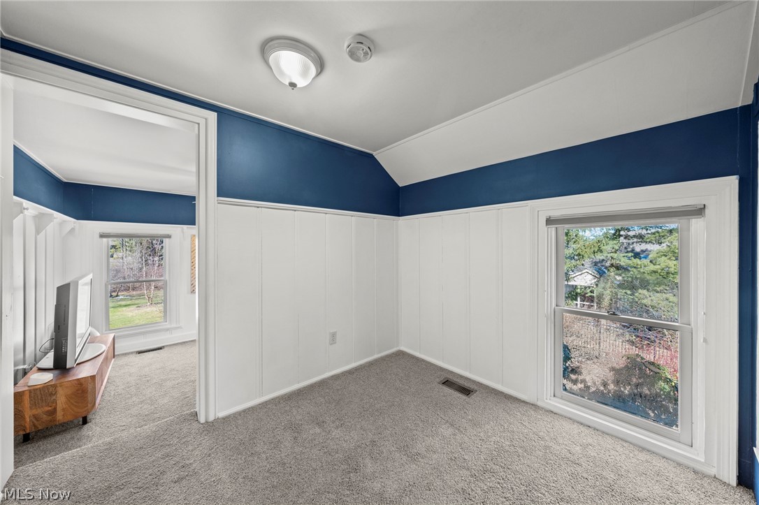26421 N Woodland Road Beachwood OH 44122